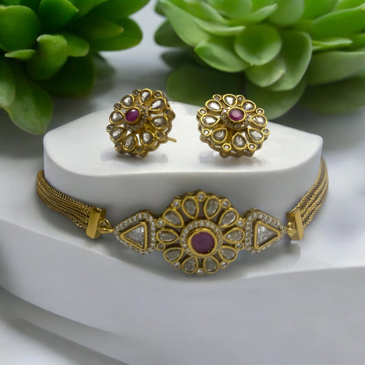 Regal Kundan Necklace Set