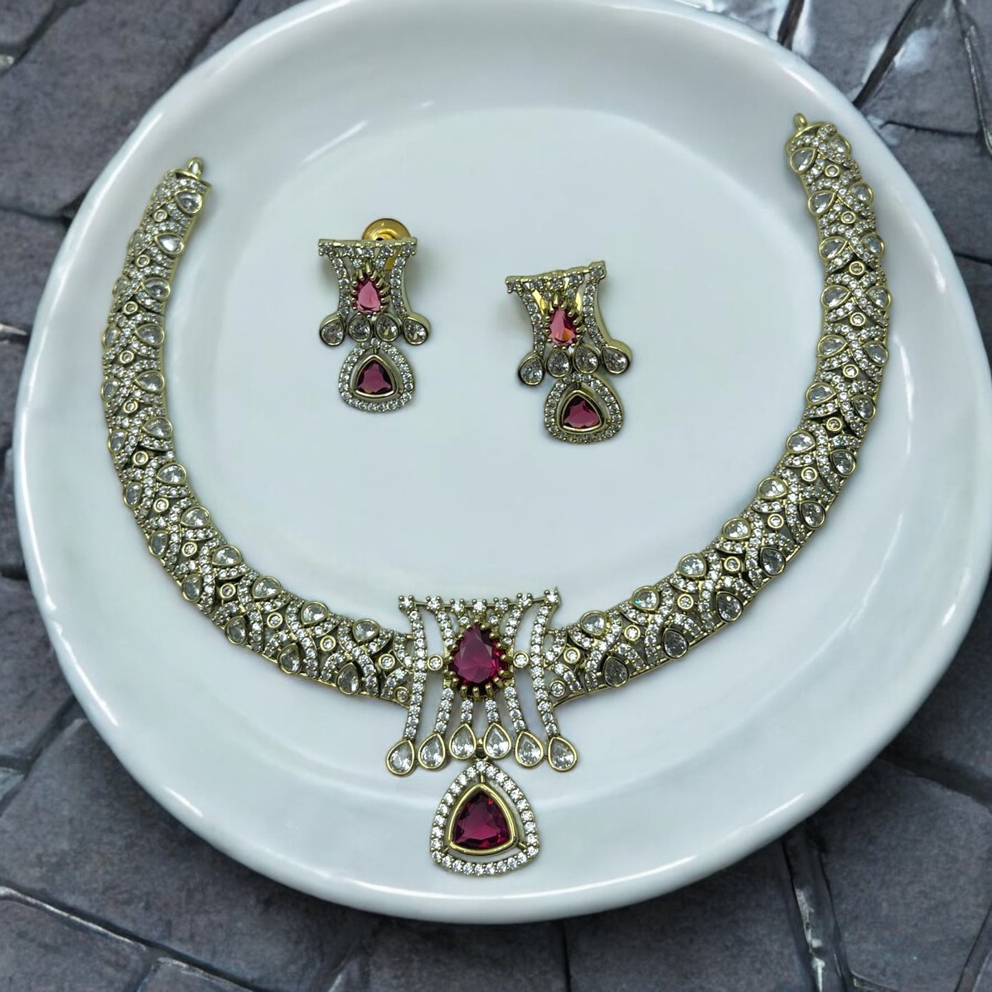Rosé Royalty Necklace Set