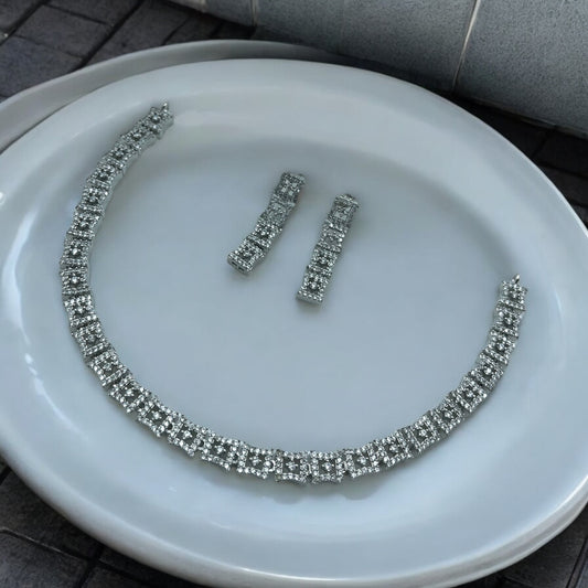 Symphony Necklace Set