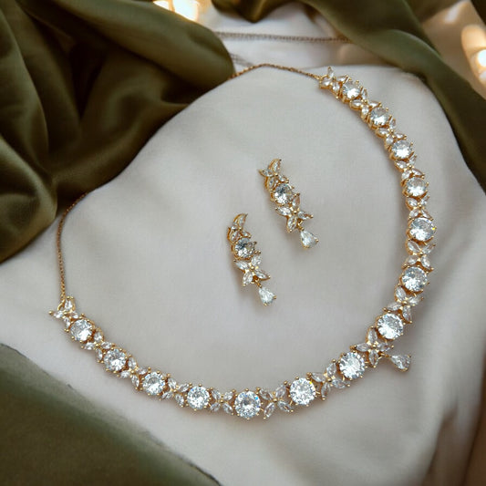 ✨ "Noor" Radiant Necklace Set ✨