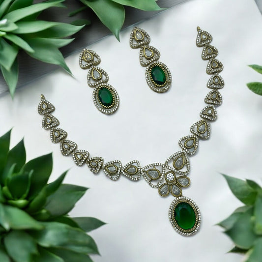 ✨🌿 "Harita Abha" Necklace Set ✨🌿