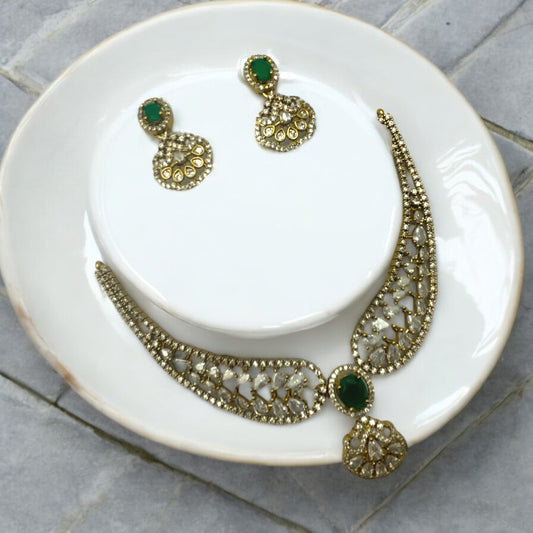 ✨ "Purani Harit" Necklace Set ✨