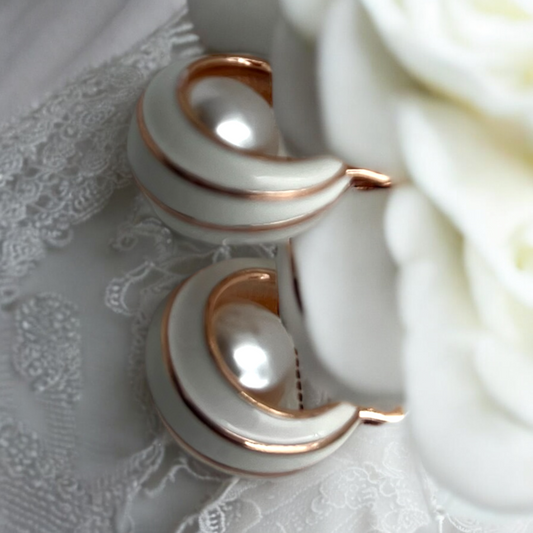 Sculpted Pearl Hoop Earrings