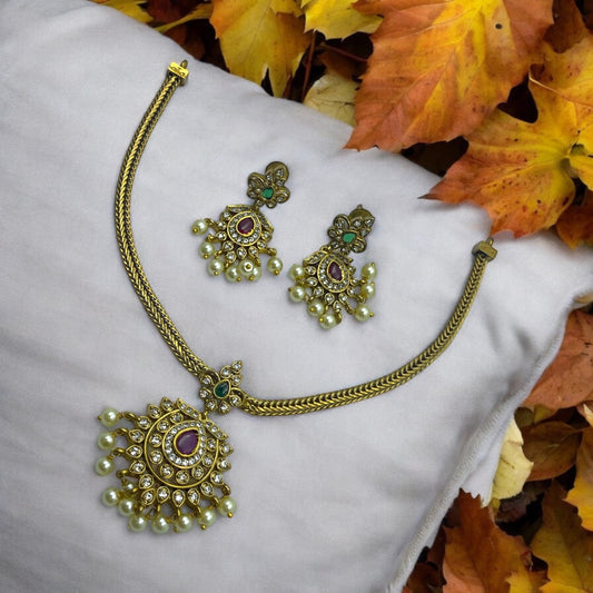 Pearl Kundan Necklace Set