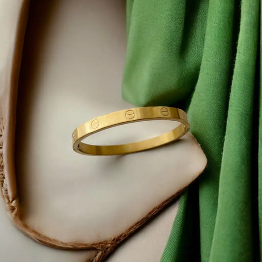 Classic Gold Cuff