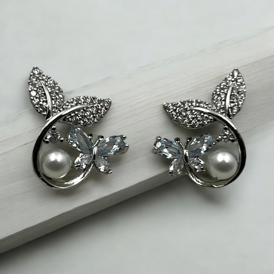 Nature-Inspired Pearl and Crystal Earrings