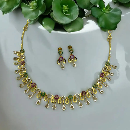 Royal Drops Necklace Set
