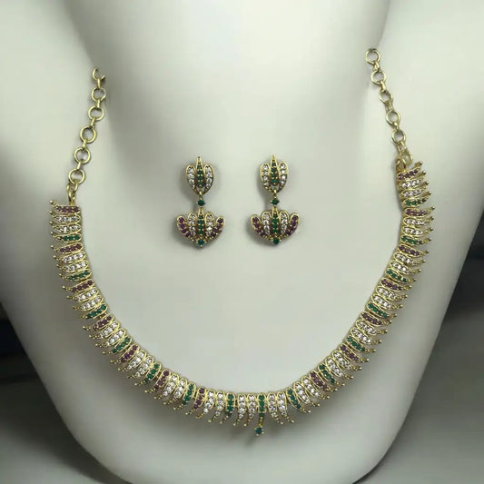 Royal Crescent Necklace Set