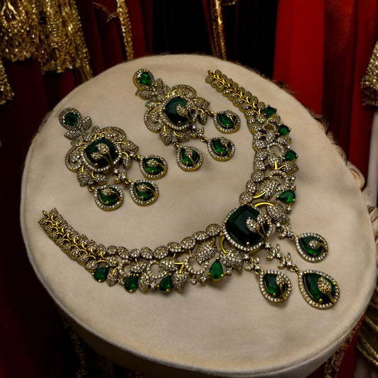 💚"Royal Grace" Necklace Set👑✨