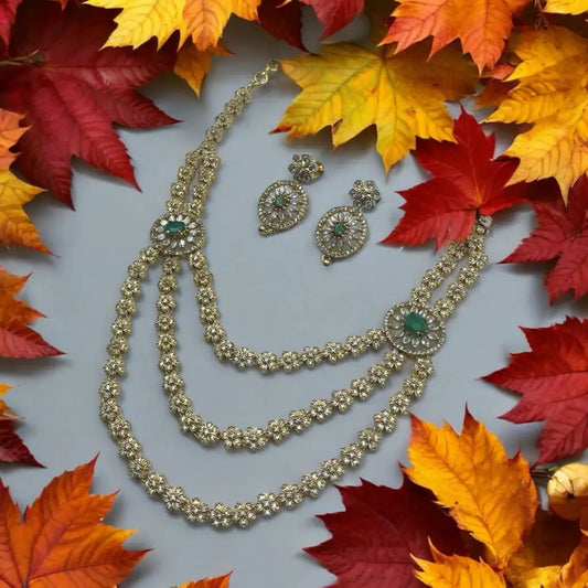 Emerald Bloom Necklace and Earrings Set