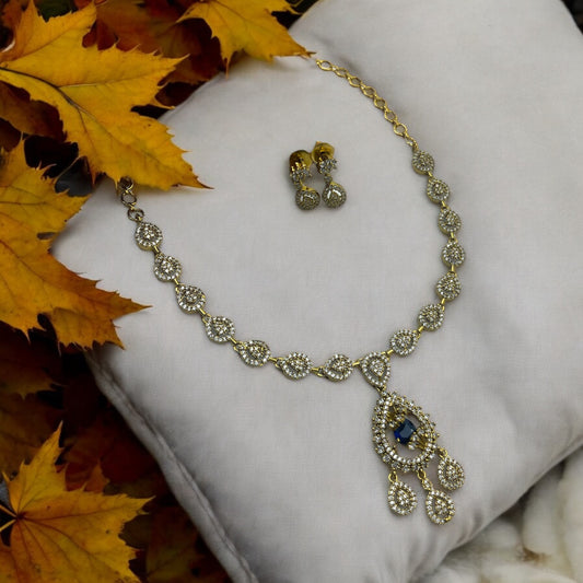 💙✨ "Midnight Majesty" Necklace Set 💎