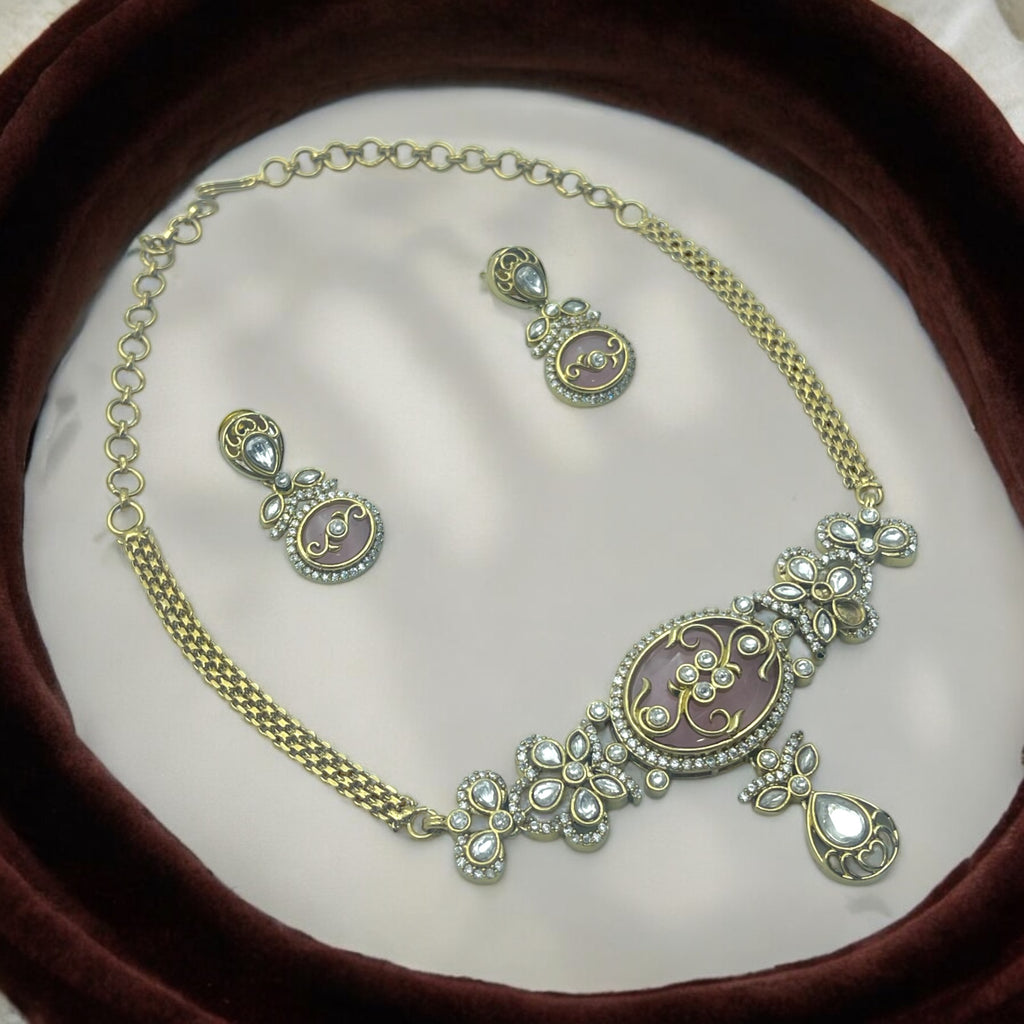 ✨"Gulabi Pracheen" Necklace Set✨