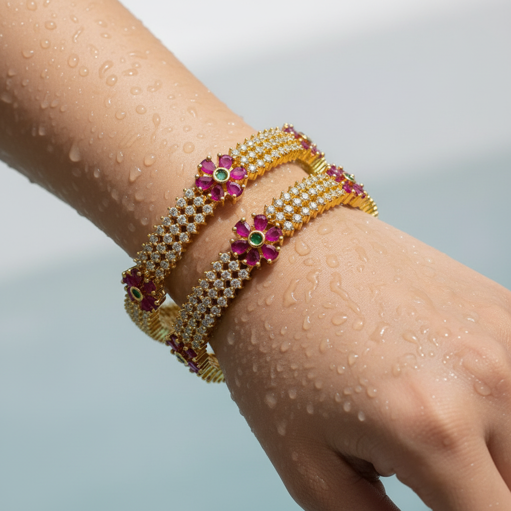 Gulabi Phool Bangle Set
