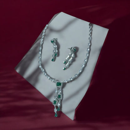 💚 "Symphony" Necklace Set 💚