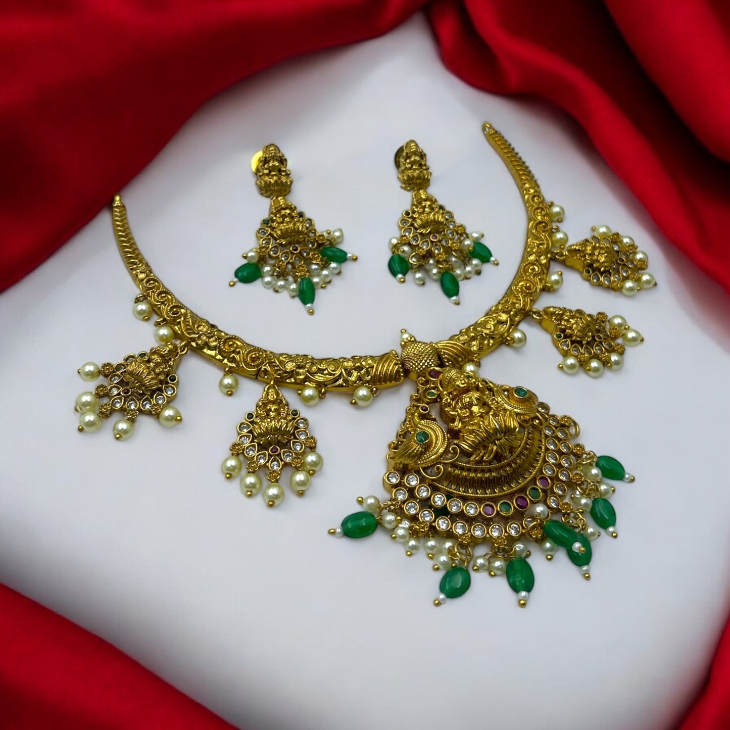 🌿"Regal Lakshmi" Necklace Set 🌿