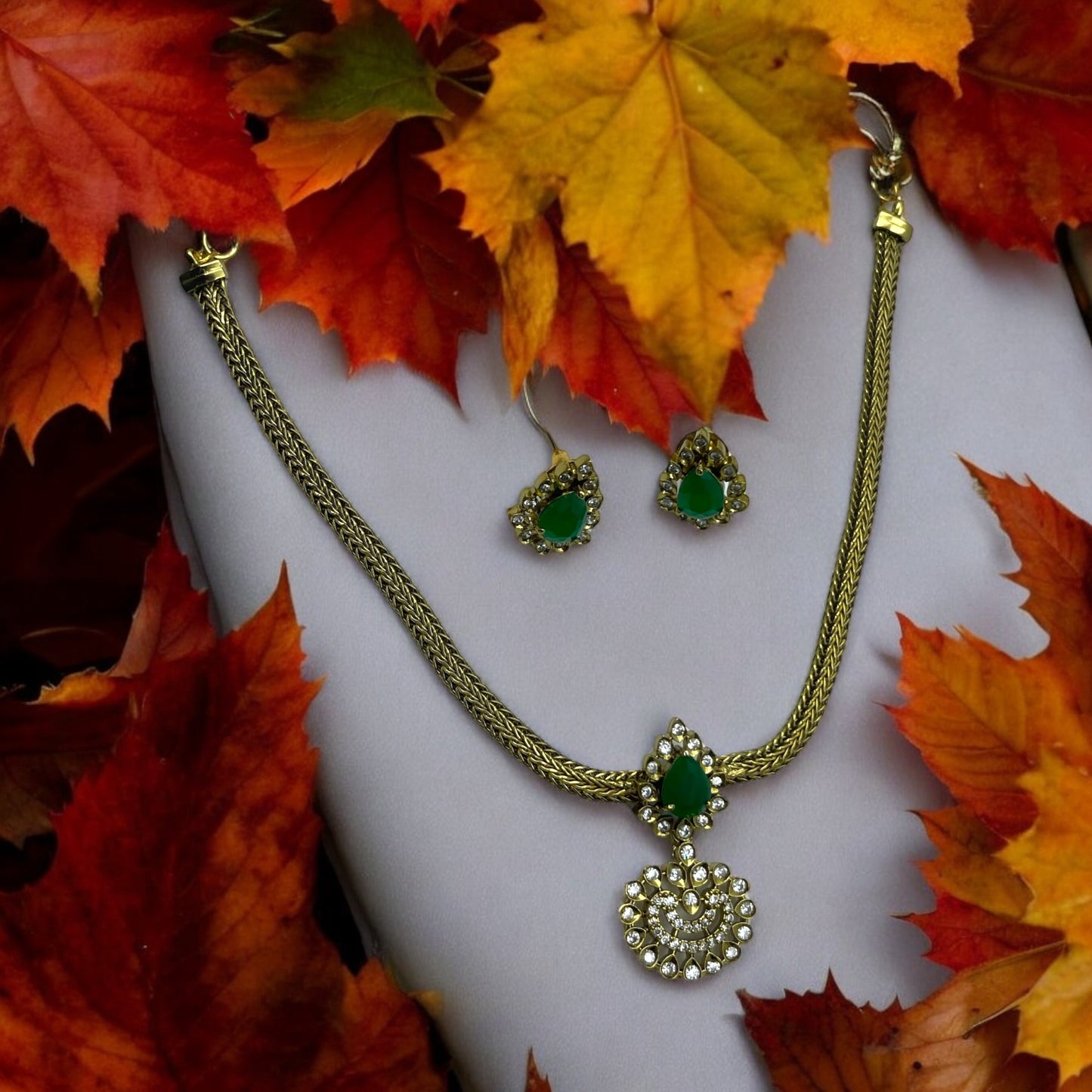 💚 "Green Royale" Necklace Set 💚