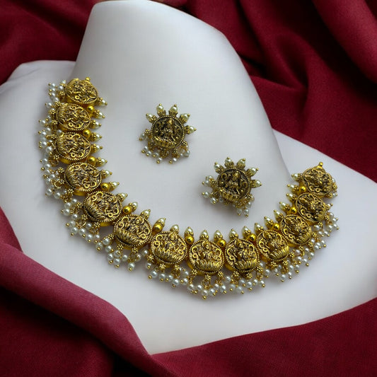 ✨"Lakshmi Prabhava" Necklace Set
