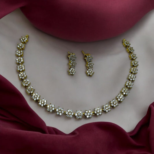 Eterna Bloom Necklace Set