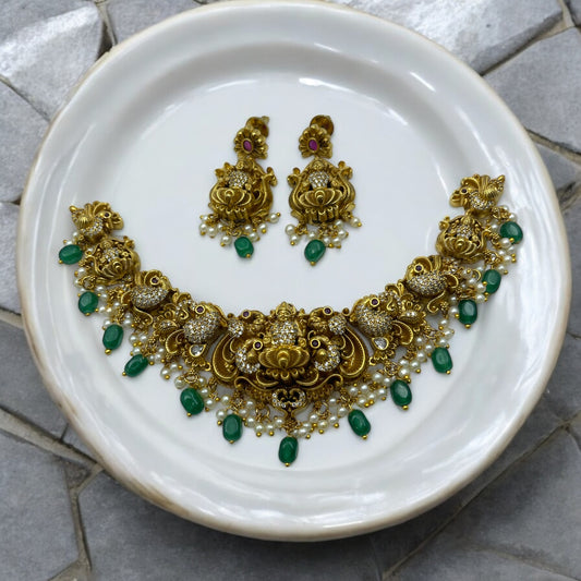 Temple Heritage Choker Set