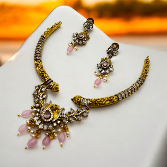 ✨"Gulabi Kundan" Necklace Set✨