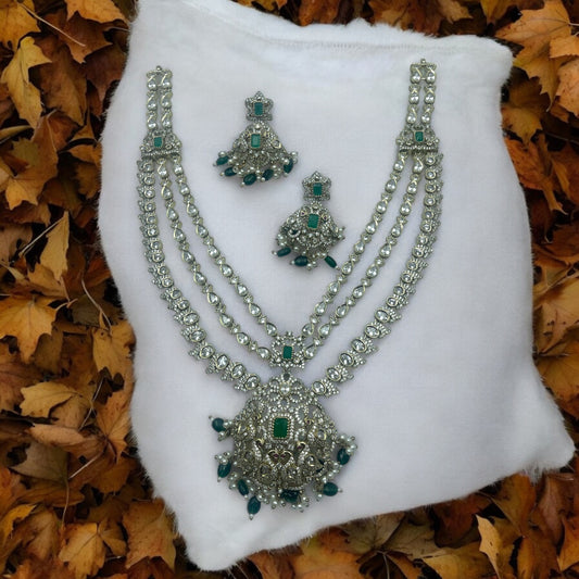 Royal Zircon Necklace Set