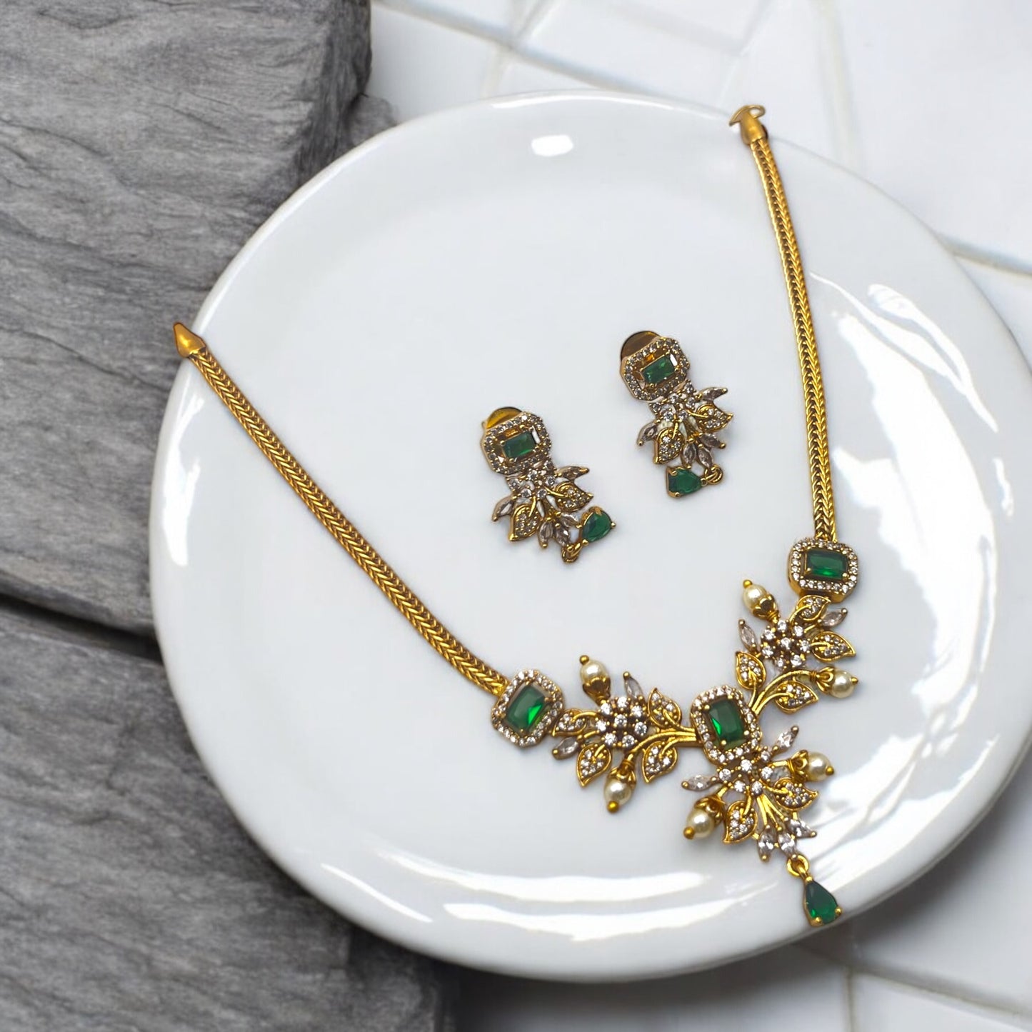 ✨"Navratna Kantha" Necklace Set ✨