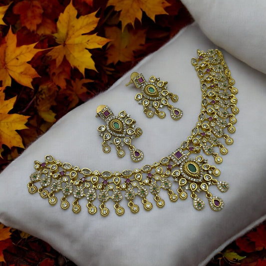 Regal Choker Set