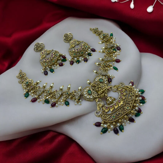 ✨"Lakshmi Rosa" Necklace Set