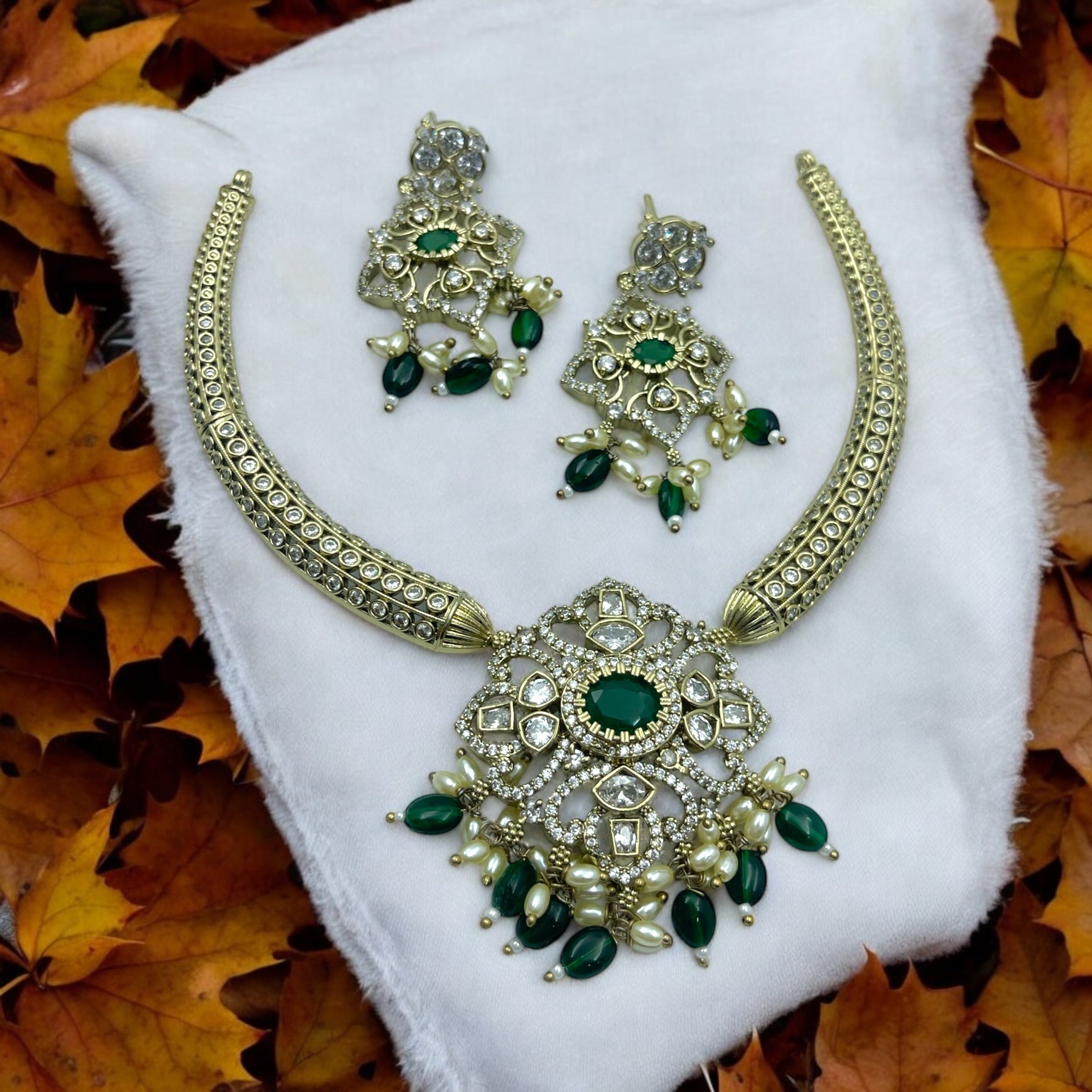 Victorian Inspired Necklace Set