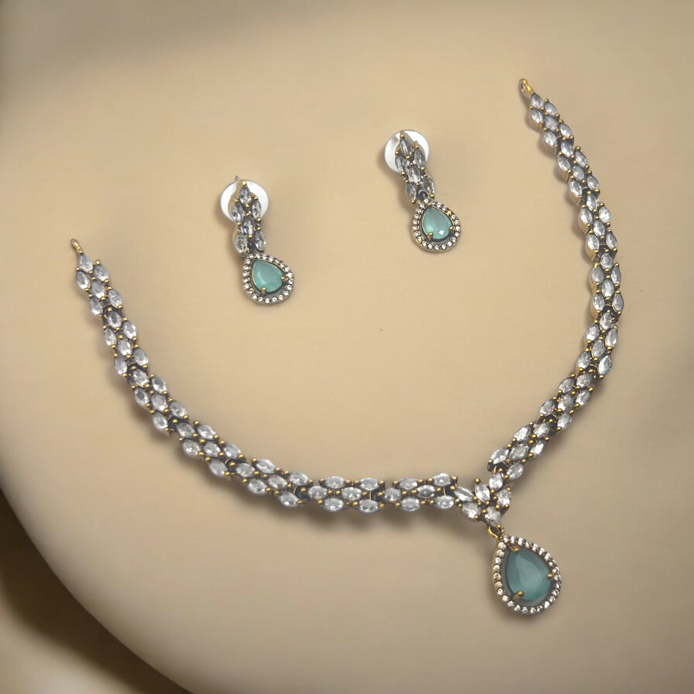 ✨ "Shwet Harita" Necklace Set ✨