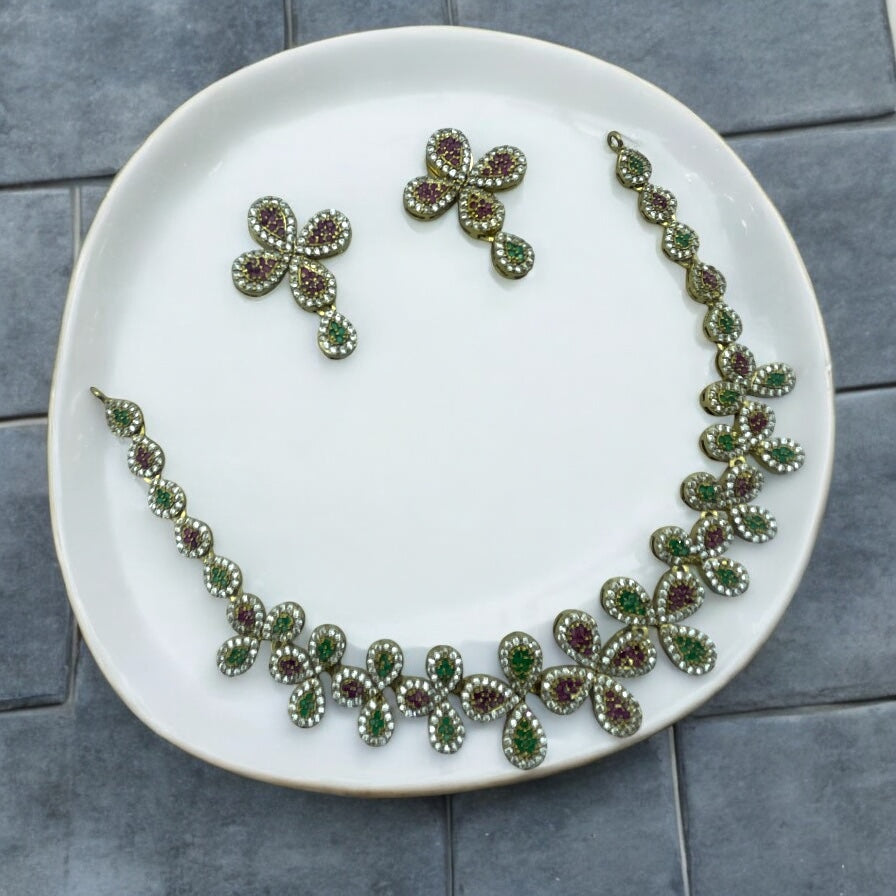 🌸🌿 "Pushpa Valli" Necklace Set 🌸🌿