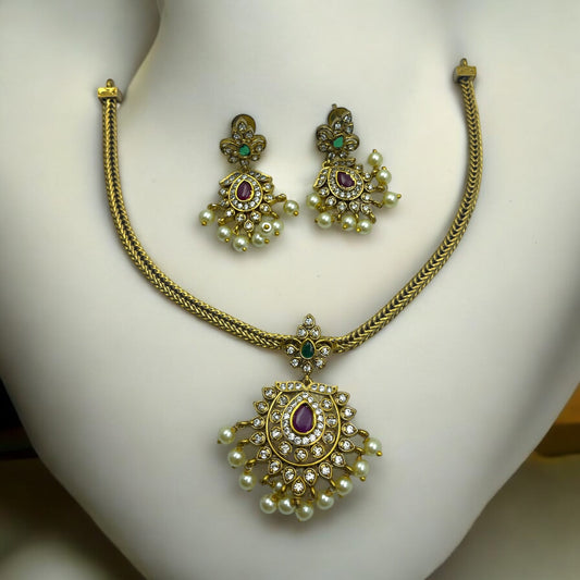 Pearl Kundan Necklace Set