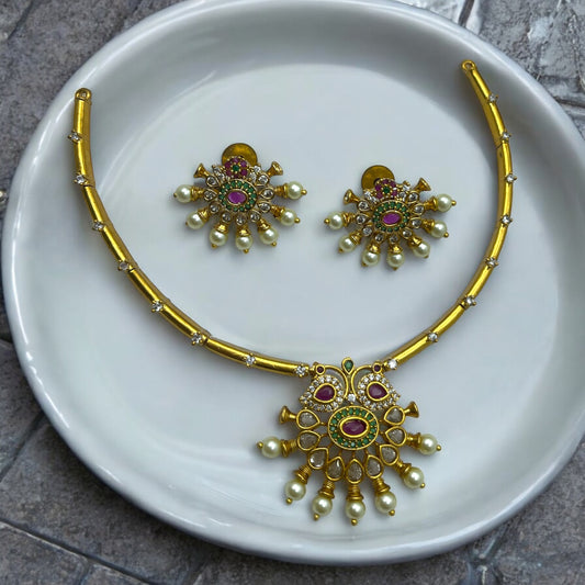 🌿 "Regal Radiant" Necklace Set 🌿