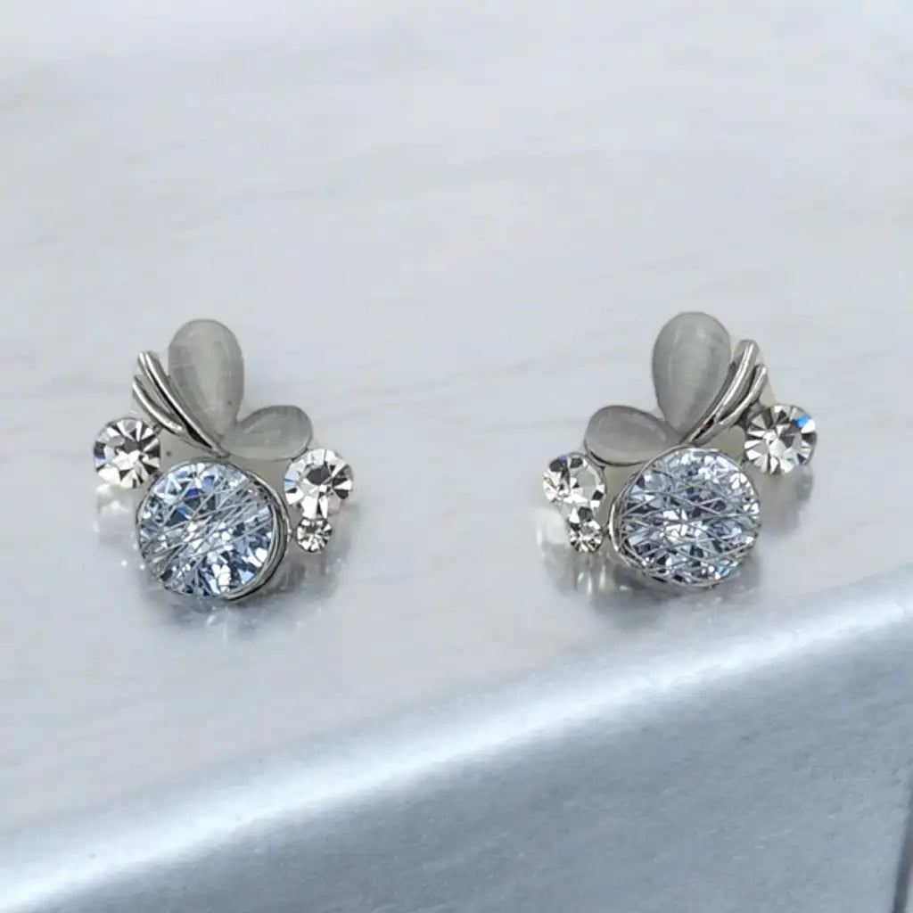 Sparkling Dewdrop Stud Earrings