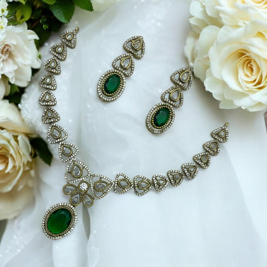 ✨🌿 "Harita Abha" Necklace Set ✨🌿
