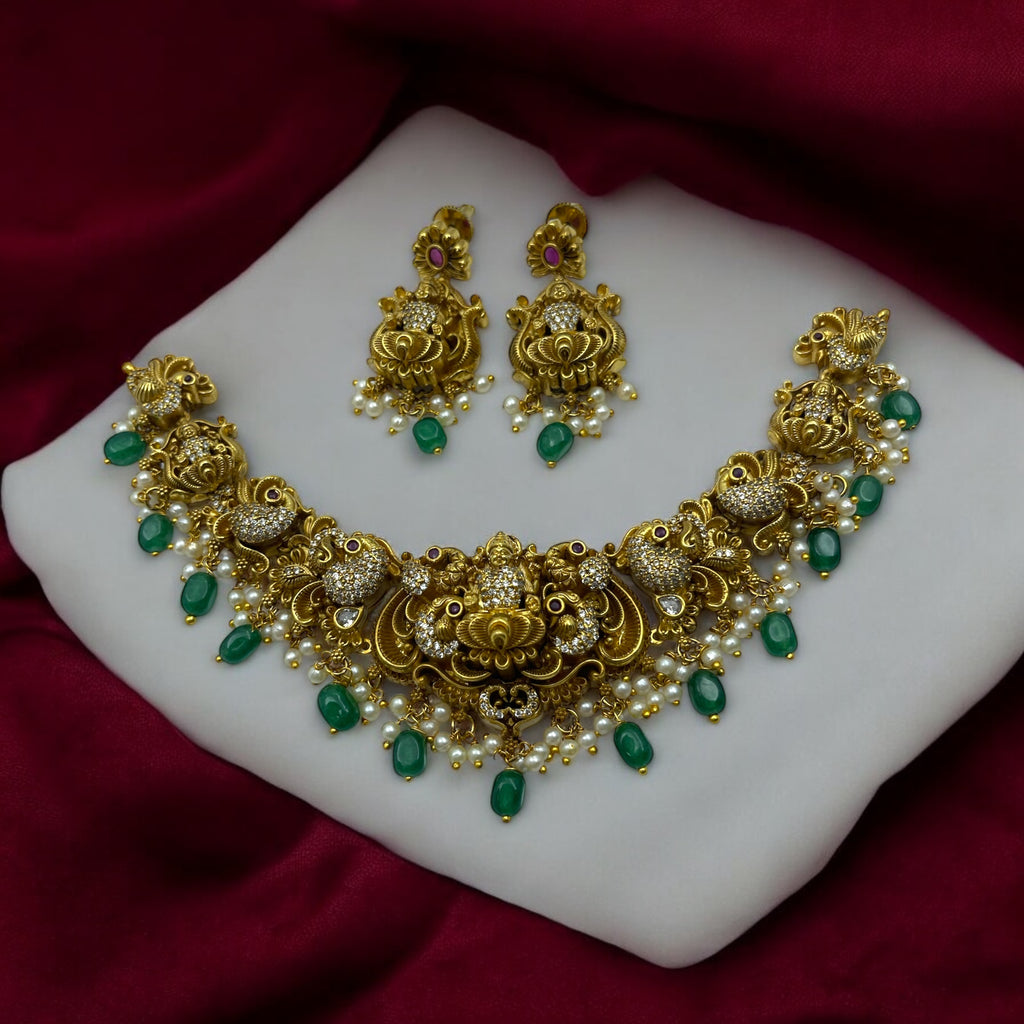 Temple Heritage Choker Set