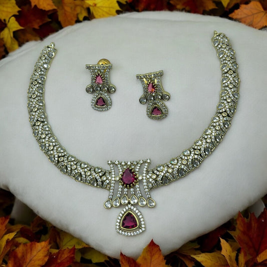 Rosé Royalty Necklace Set