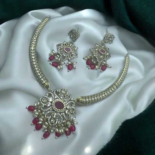 Premium Victorian Necklace Set