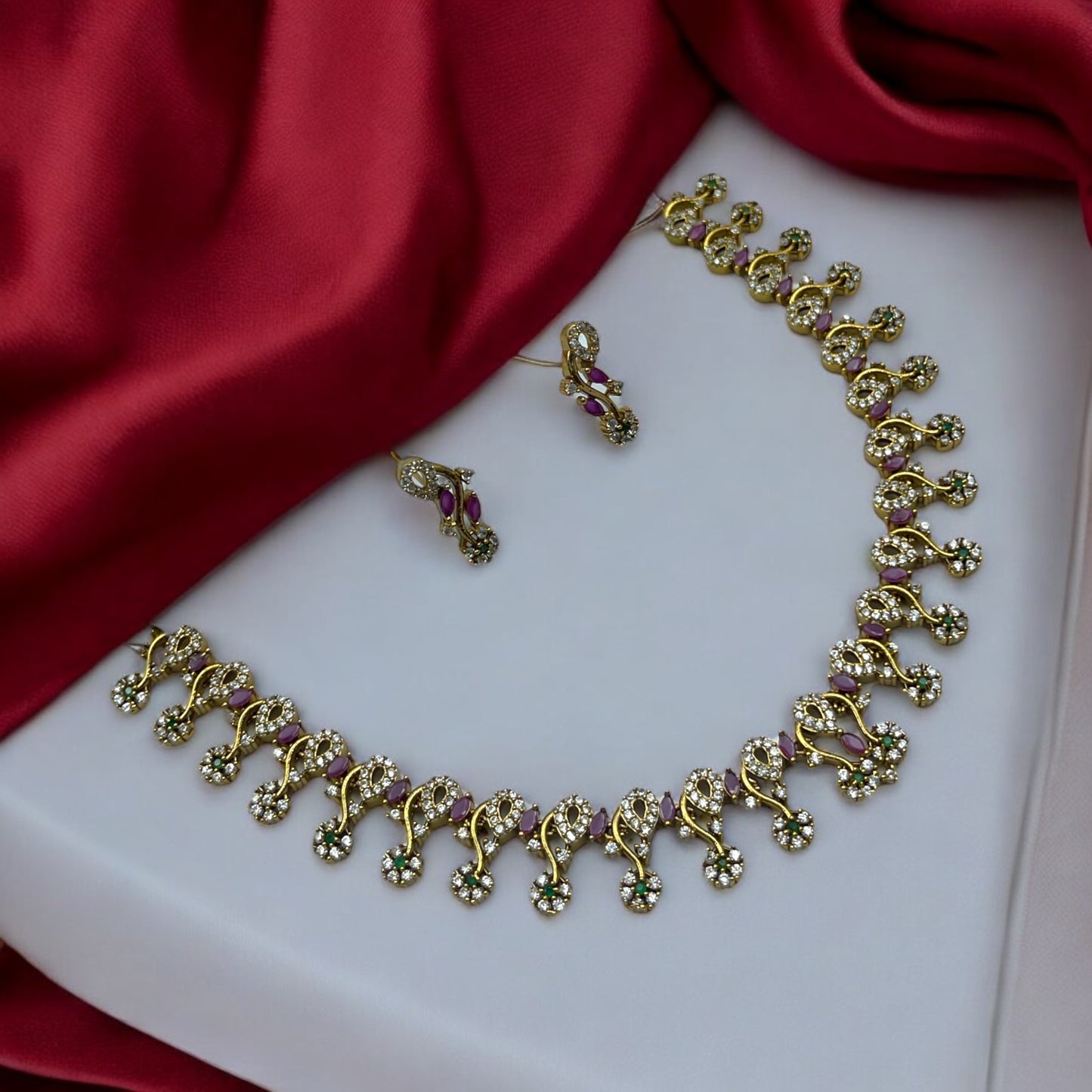 🌿 "Eternal Bloom" Necklace Set 🌿