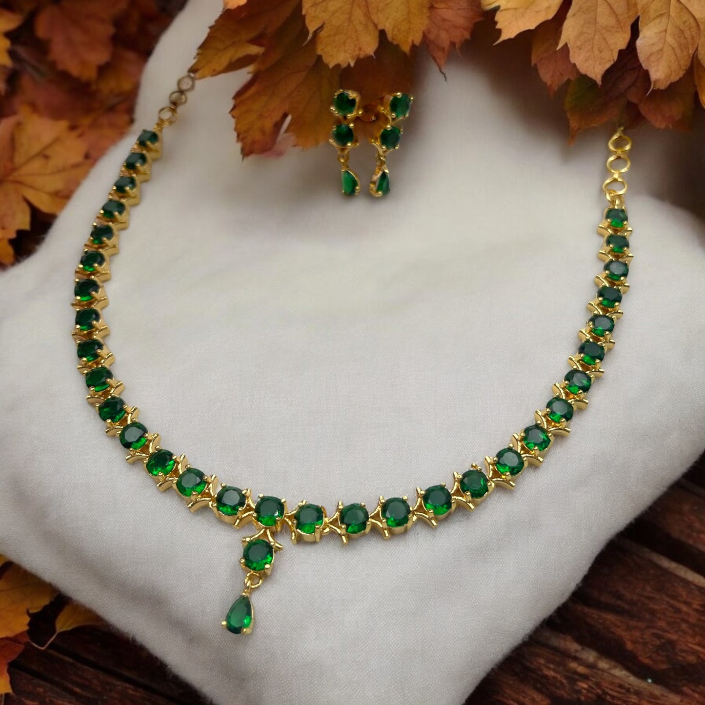 💚✨ "Green Enchantment" Necklace Set ✨💚