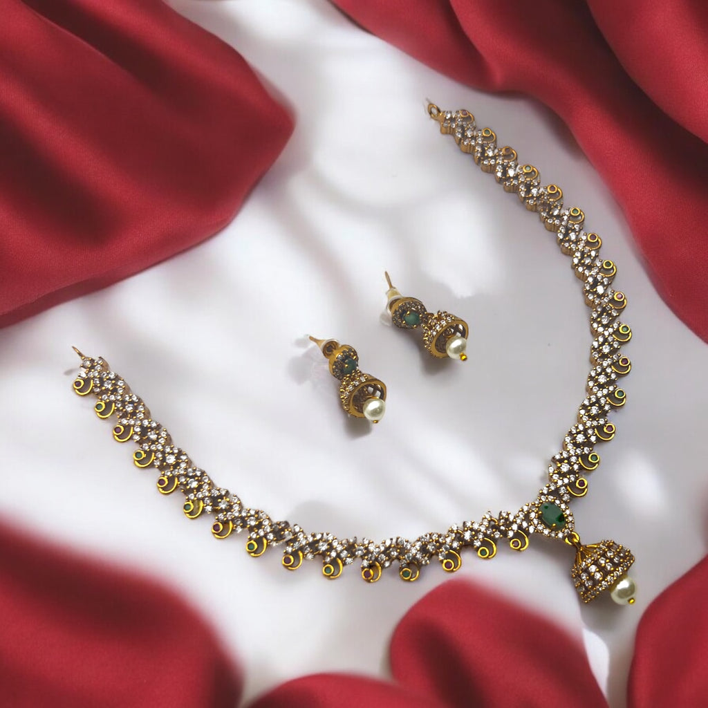 "Royal Jadau" Necklace Set 💛✨