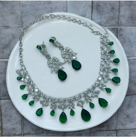 💚 "Zara" Elegance Necklace Set 💚
