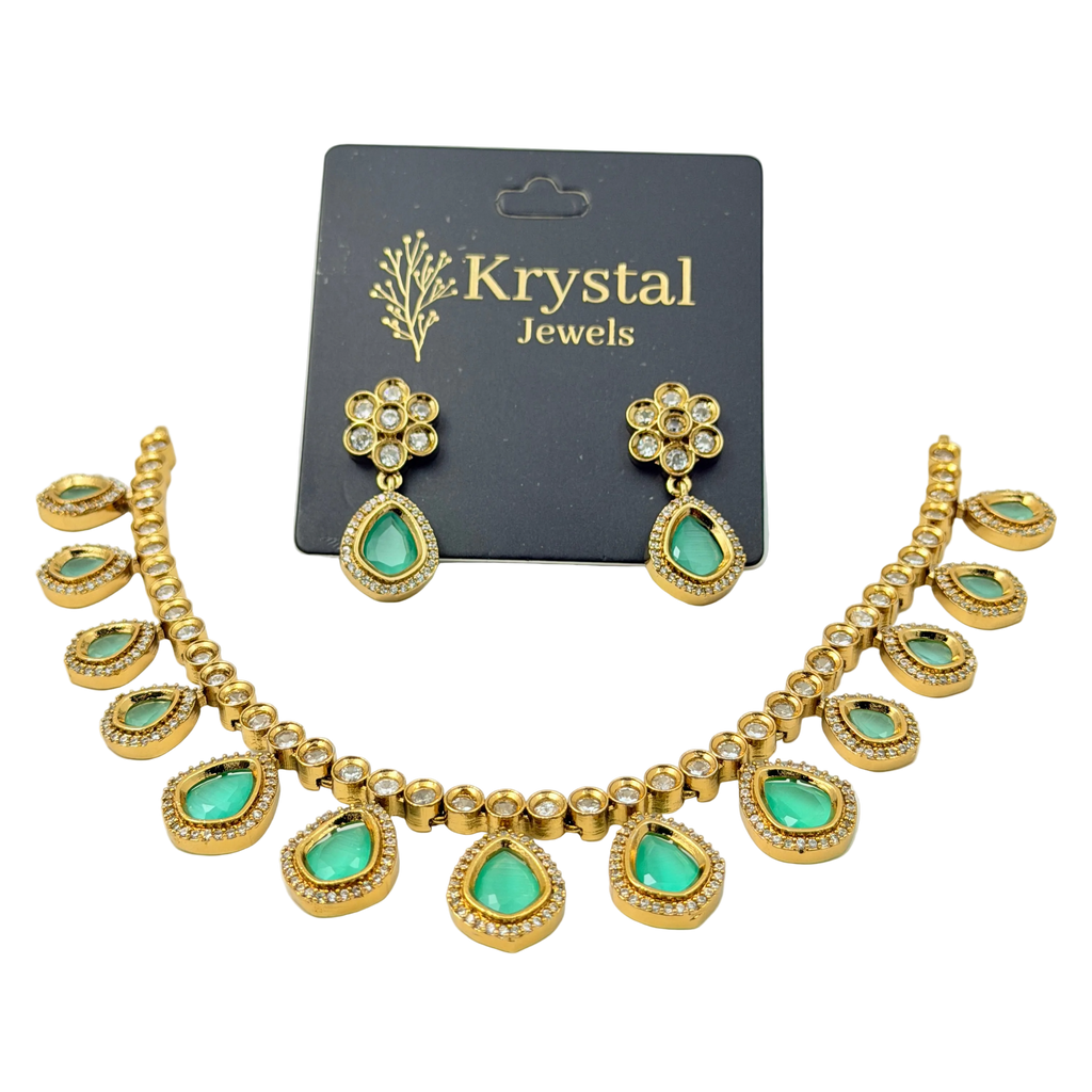 Elegant Teardrop Jewelry Set