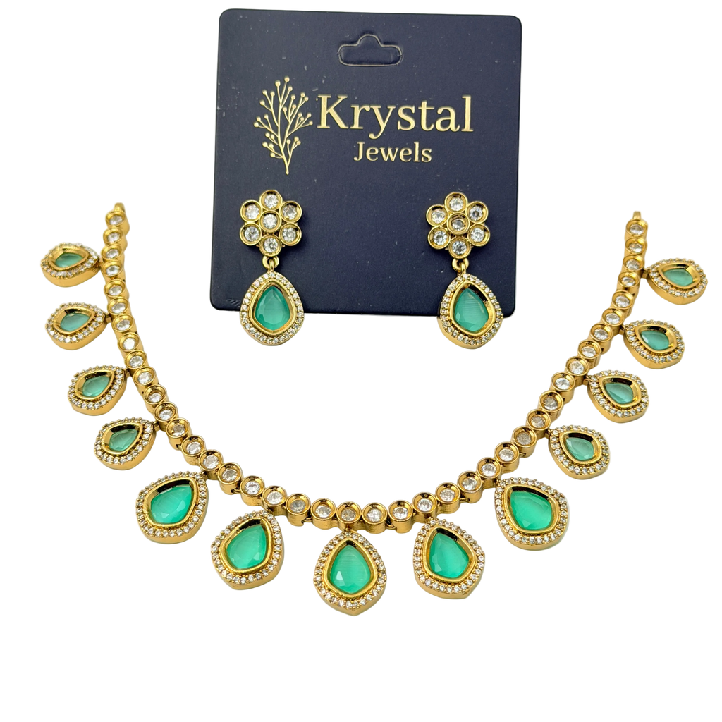Elegant Teardrop Jewelry Set