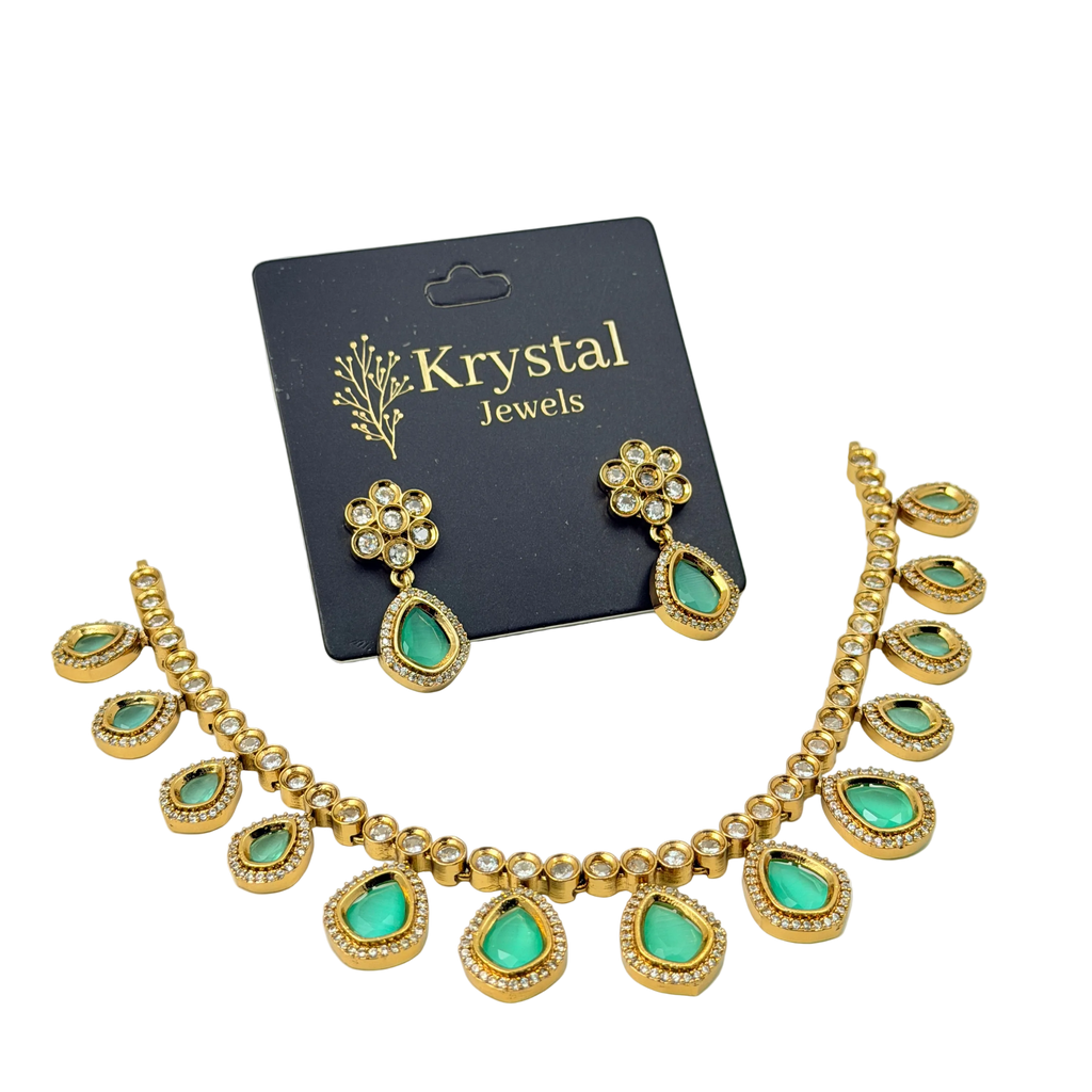Elegant Teardrop Jewelry Set