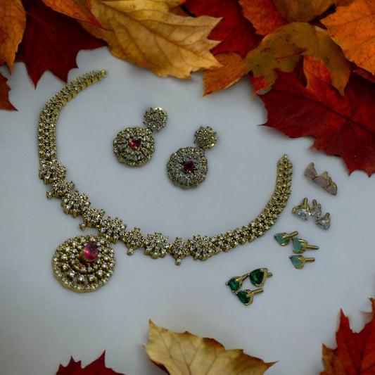 Royal Heritage Necklace Set