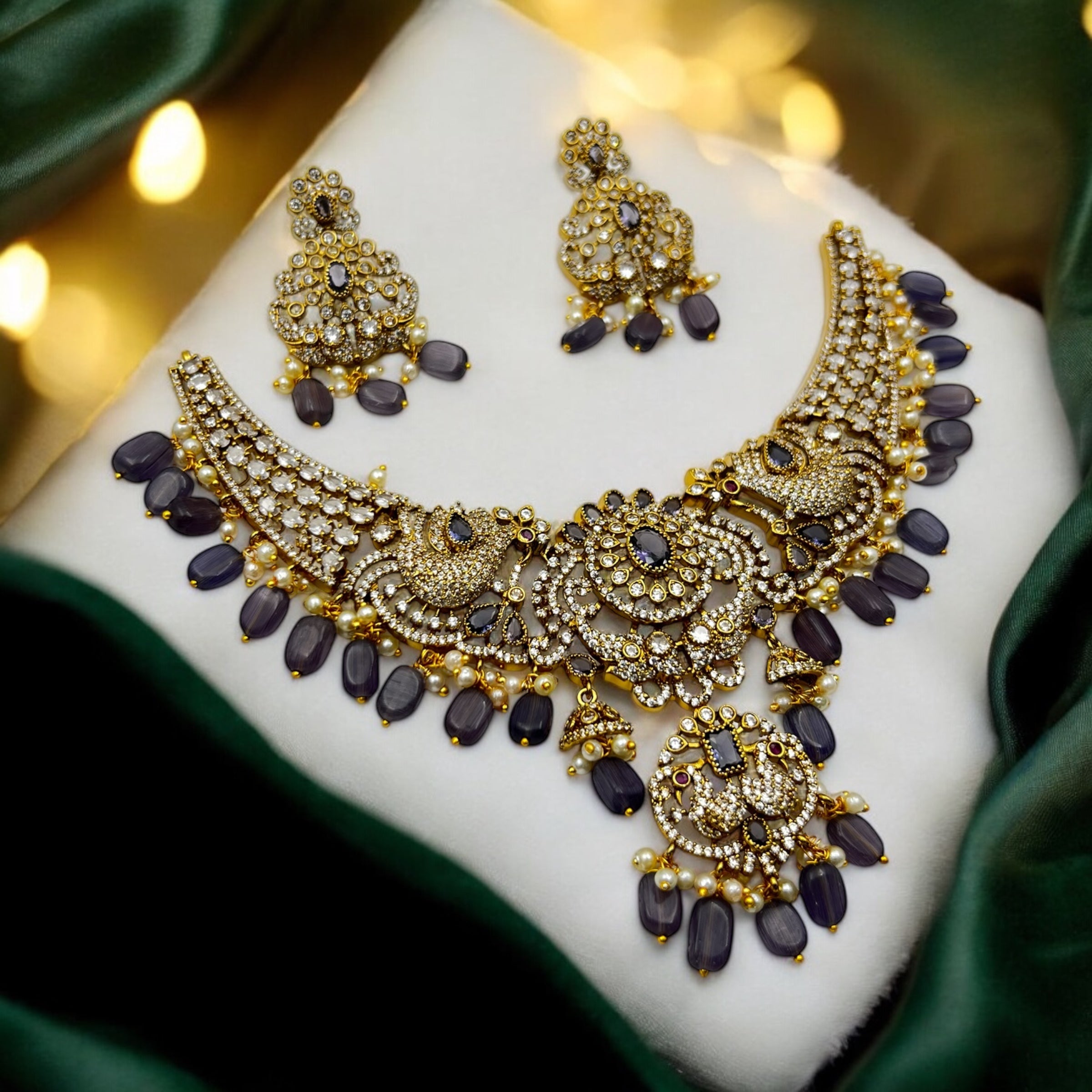 "Regal Majesty" Necklace Set 👑✨