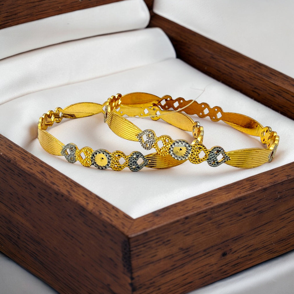 🩵"Sruthi" Bangle Set 🩵