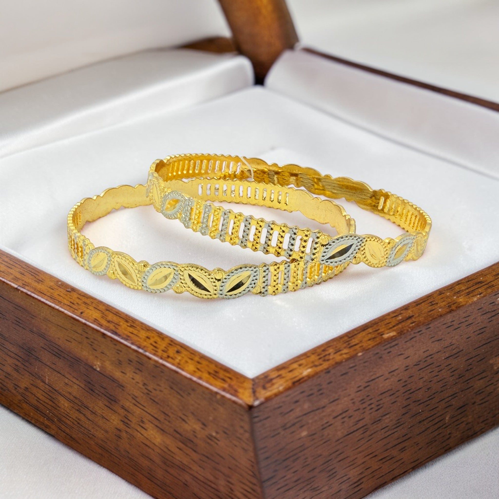 ⭐ "Sania" Bangle Set ⭐