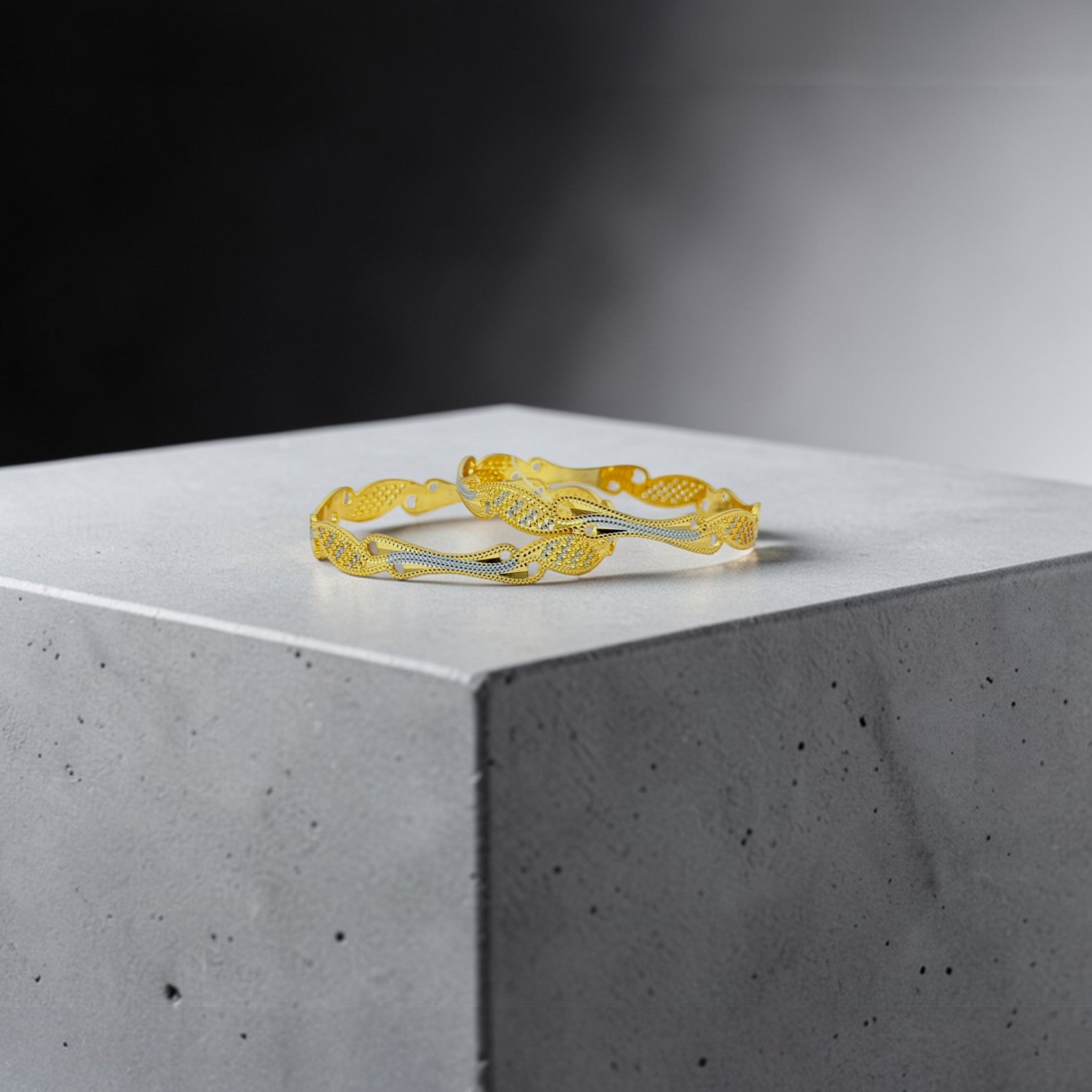 🩵"Arshya" Bangle Set 🩵